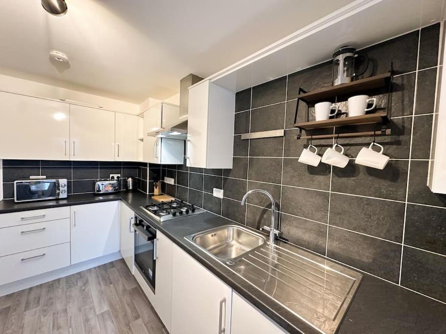 Densham House By Blue Skies Holiday home